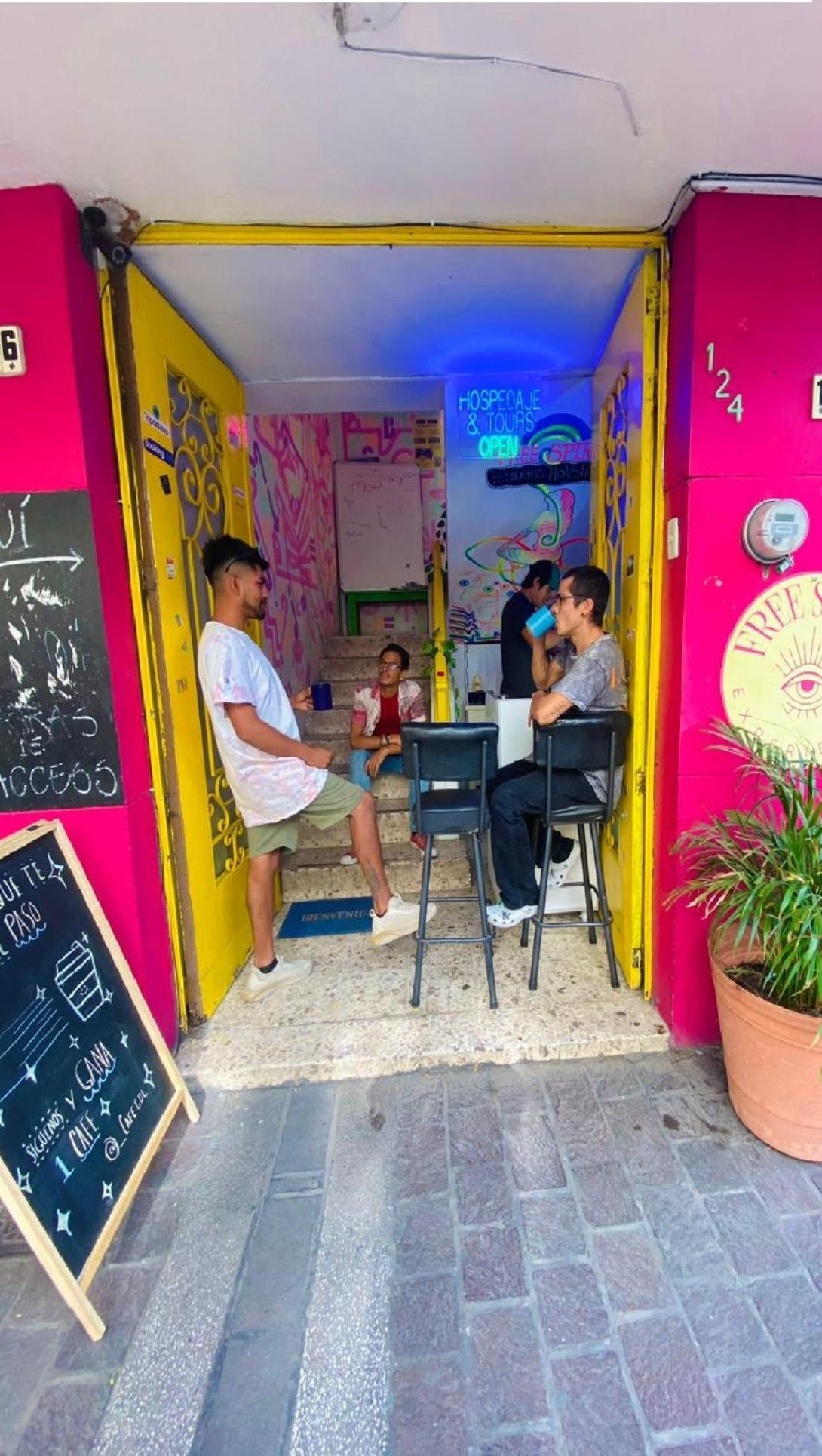 Free Spirit Hostel Guadalajara Eksteriør billede